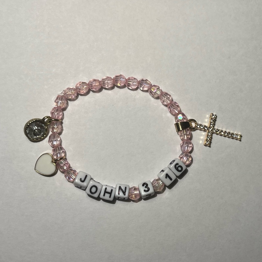 White/Pink “John 3:16” Faith Bracelet 🤍🩷